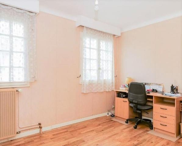 Maison  122 m2 - 6 pièces