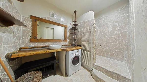 Appartement 2 pièces                                        - 42000 Saint-Étienne Réf : 13384