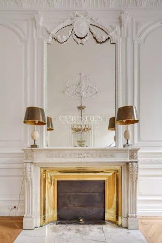 Jardin Public – Appartement de réception de 205m² avec balcons