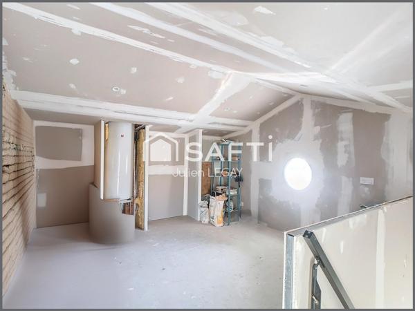 MAGNIFIQUE MAISON EN PIERRE AVEC JARDIN ET DEPENDANCES