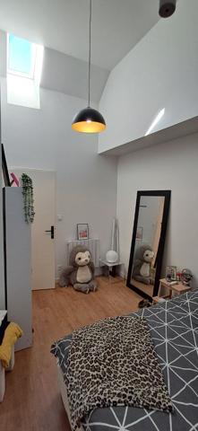 Location
                Maison64,99 m² - 3 Pièces -
                    Luc-La-Primaube (12450)