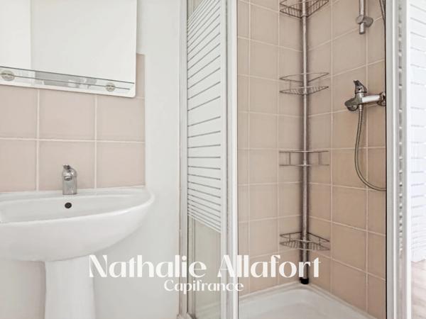 Appartement à vendre 2 pièces VILLEJUIF (94)