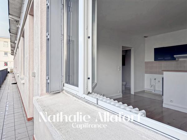 Appartement à vendre 2 pièces VILLEJUIF (94)