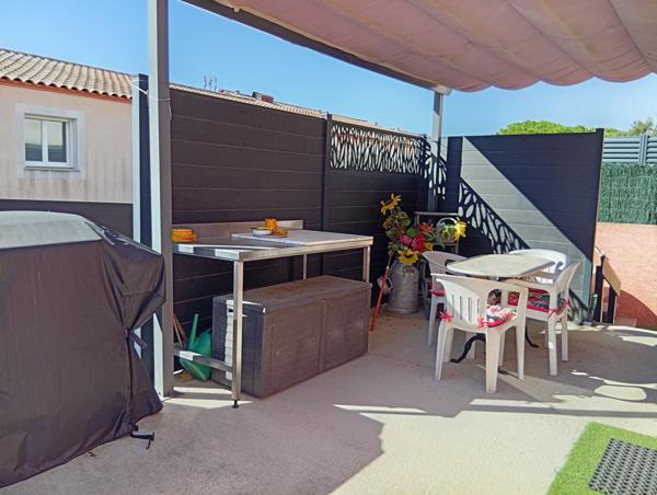 Latour bas Elne, quartier calme, villa 3 faces en plain pied de 2016 avec 3 chambres dont une suite parentale....