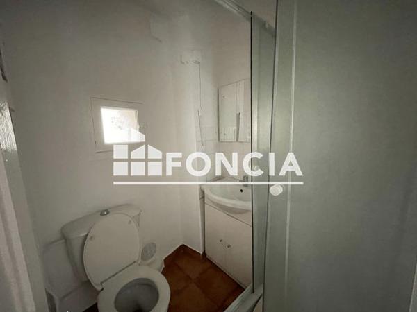 Location Appartement 2 pièces 27.12 m² - 10 RUE SAINT CHARLES Nimes 30000