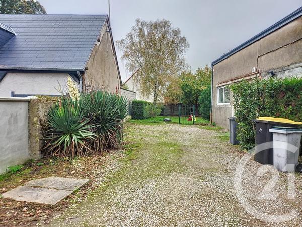 Immeuble à vendre  175 m2 CERCOTTES - 45