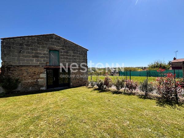 Maison en pierre à rénover avec Grange et terrain constructible ! D6034