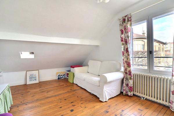 Maison de charme de 1938 - Quartier prisé d'Orgemont