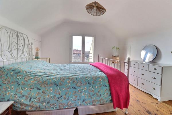 Maison de charme de 1938 - Quartier prisé d'Orgemont