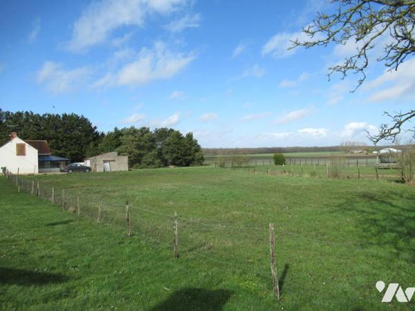 Rozieres En Beauce Terrain 838 m² libre constructeur