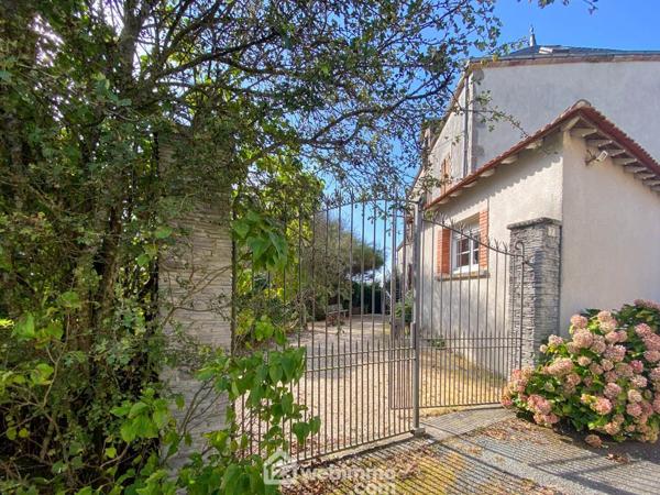 Maison de village 120 m² à Pouzauges 85700