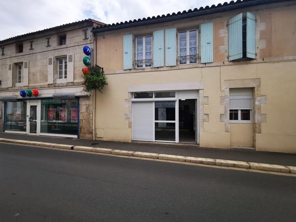 Location Appartement29 m² - 1 Pièce - LUCON (85400)