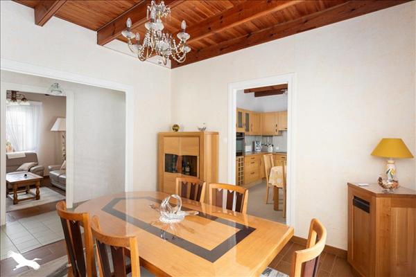 Maison à vendre |  Ploudalmézeau |  7 pièces | 132 m²