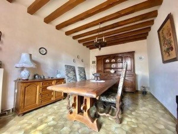 Maison à FOLLAINVILLE-DENNEMONT, 78520 - 8 pièces 162m²
