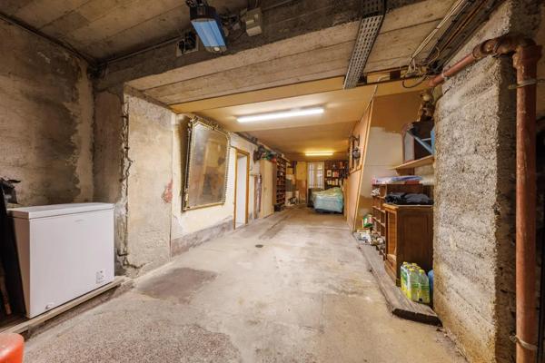 Demeure à vendre 8 pièces 261.42m² Mont-Dore (63240)