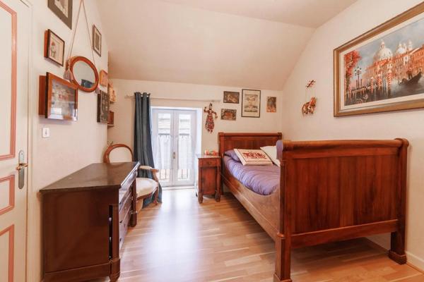 Demeure à vendre 8 pièces 261.42m² Mont-Dore (63240)
