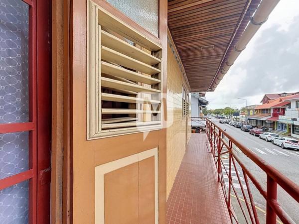 DPT GUYANE, à vendre CAYENNE Centre ville Maison de ville T4 de 136m2