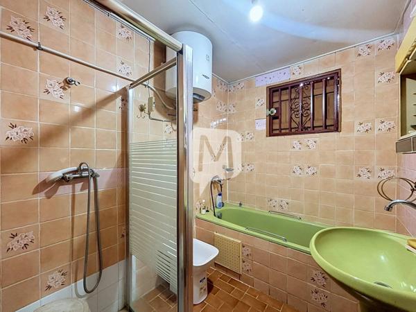 DPT GUYANE, à vendre CAYENNE Centre ville Maison de ville T4 de 136m2
