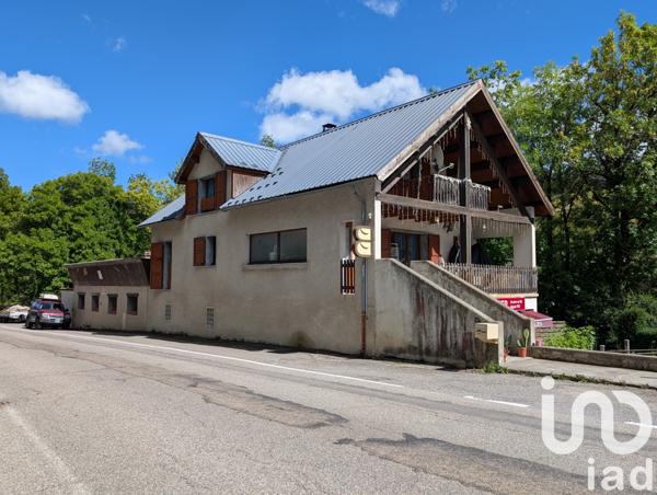Immeuble à vendre 330 m² Gresse-en-Vercors