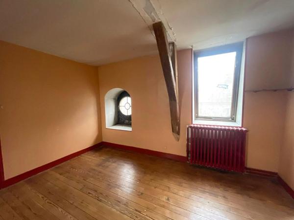 Maison en centre ville, gros potentiel