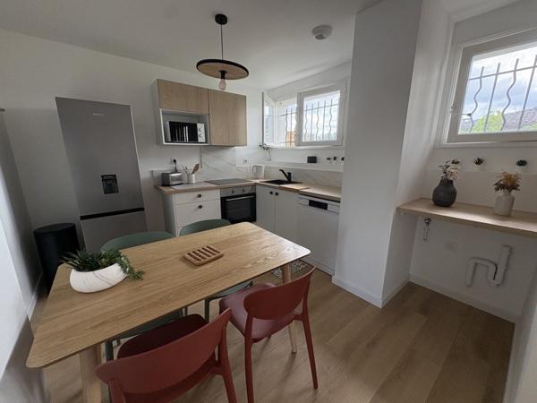 Appartement à louer 850 € CC Pessac 2 p 38 m² DPE D