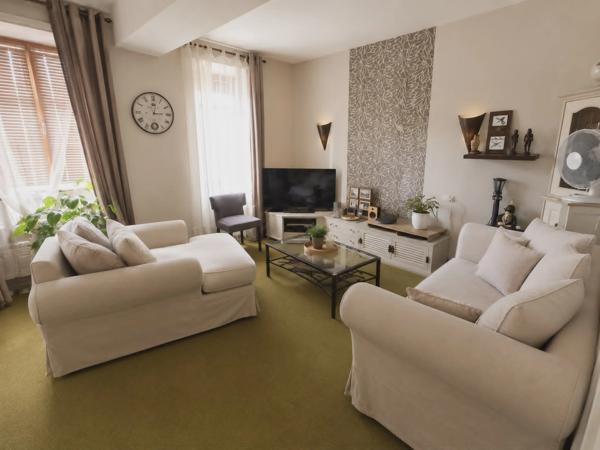 FONDS DE COMMERCE – RESTAURANT TRADITIONNEL À 5 MINUTES DE QUESTEMBERT – CAUSE RETRAITE – APPARTEMENT 4 CHAMBRES