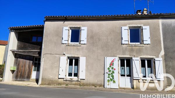 Maison à vendre 7 pièces 185 m² Saint-Pierre-le-Vieux
