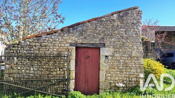 Maison à vendre 7 pièces 185 m² Saint-Pierre-le-Vieux