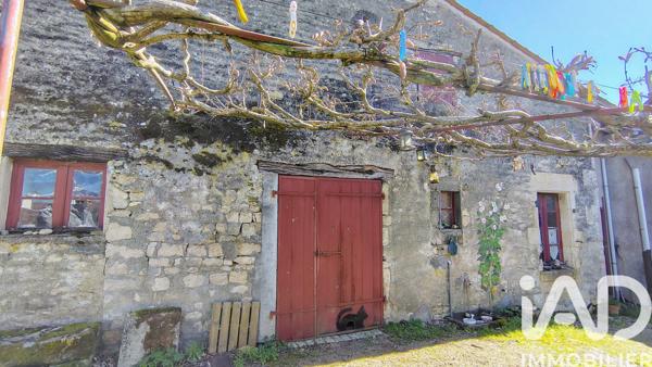 Maison à vendre 7 pièces 185 m² Saint-Pierre-le-Vieux