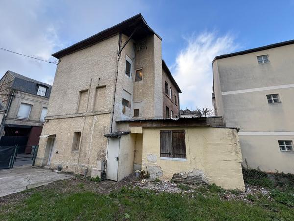 Maison Elbeuf 4 pièce(s) 76 m² - 3 chambres - 76500