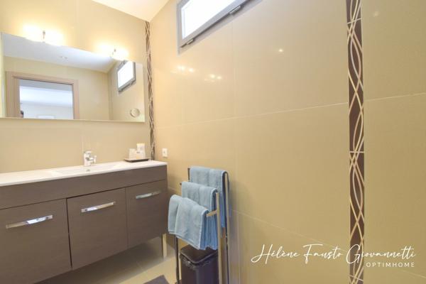 Propriété 8 pièces - 263 m2 - OLETTA