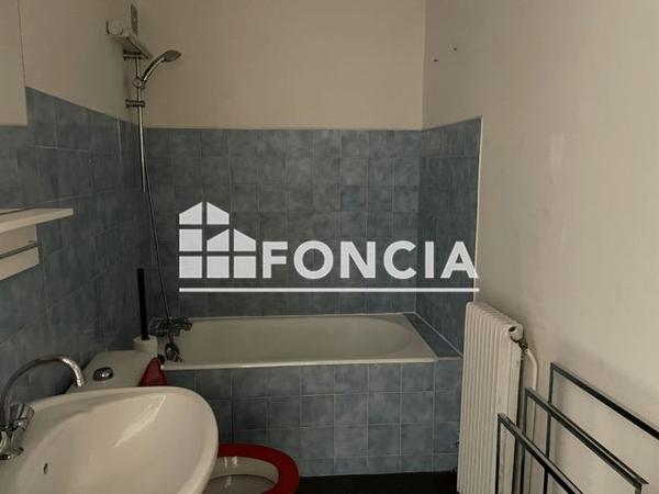 Location Appartement 2 pièces 59.74 m² - 30 RUE GUSTAVE SIMON Nancy 54000