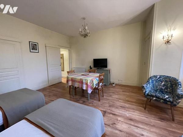 BAGNOLES DE L'ORNE, Résidence du Lac, appartement T1 meublé, avec très bon rapport locatif