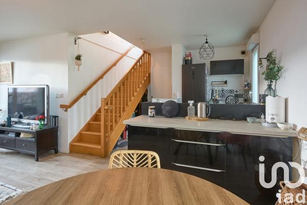 Appartement à vendre 3 pièces 65 m² Éragny