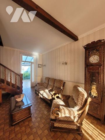 Maison à vendre à Pleurtuit (35730) en Ille-et-Vilaine (35)

Située sur la commune de Pleurtu...