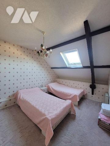 Maison à vendre à Pleurtuit (35730) en Ille-et-Vilaine (35)

Située sur la commune de Pleurtu...