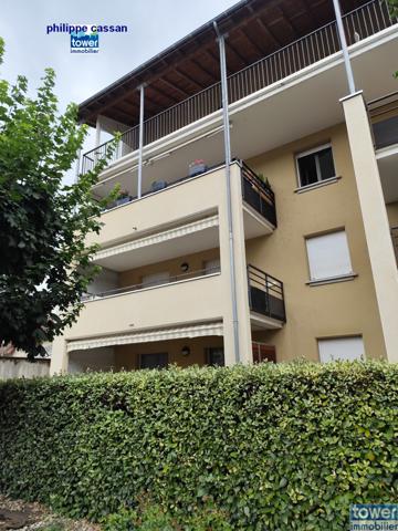 Appartement T4 avec terrasse, garage et parking