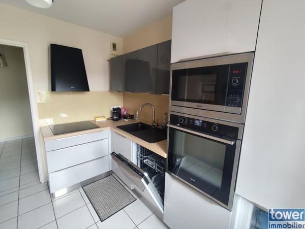 Appartement T4 avec terrasse, garage et parking