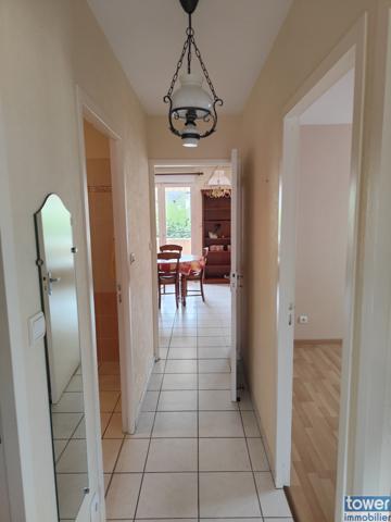 Appartement T4 avec terrasse, garage et parking