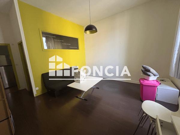 Location Appartement meublé 2 pièces 41.36 m² - 37 BIS RUE RENAUDOT Poitiers 86000