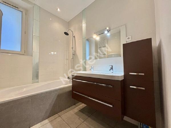 VAUBAN Marseille appartement T3/4 de 92 m2 Terrasse 63m2