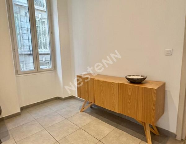 VAUBAN Marseille appartement T3/4 de 92 m2 Terrasse 63m2