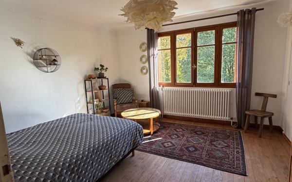 Maison à vendre    8 pièces • 191 m2 Vals-les-Bains