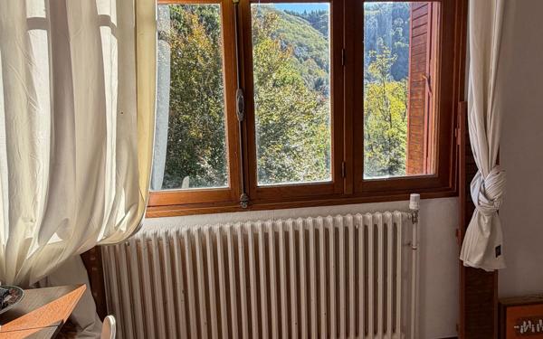 Maison à vendre    8 pièces • 191 m2 Vals-les-Bains