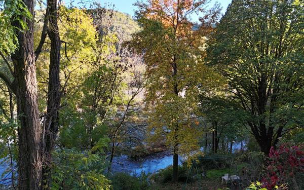 Maison à vendre    8 pièces • 191 m2 Vals-les-Bains