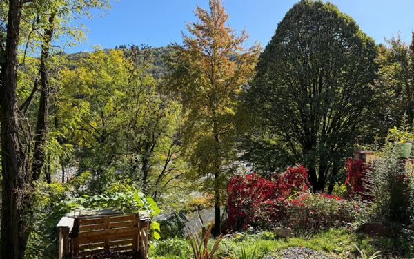 Maison à vendre    8 pièces • 191 m2 Vals-les-Bains