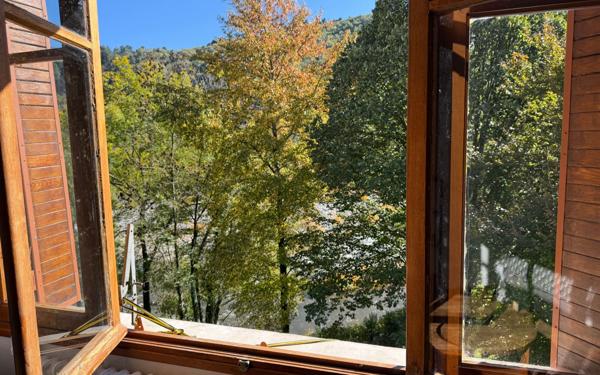 Maison à vendre    8 pièces • 191 m2 Vals-les-Bains