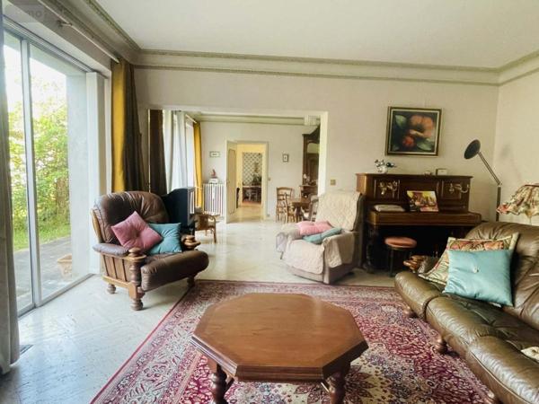 Maison à vendre à Saumur dans le Maine-et-Loire (49400), ref : 49075-789