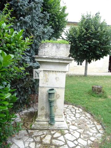 Vente Belle longère dans un écrin de verdure à Libourne