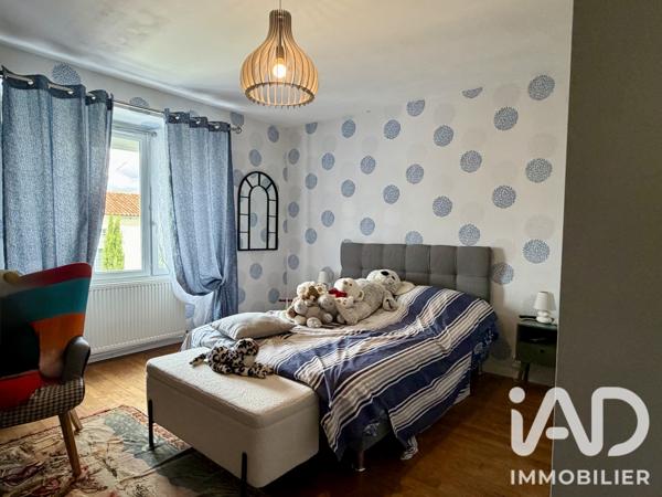Maison à vendre 4 pièces 123 m² Champniers